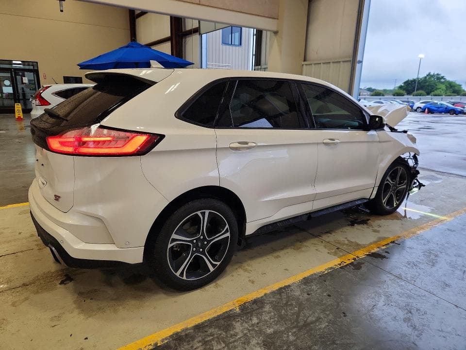 2019 FORD EDGE ST 3