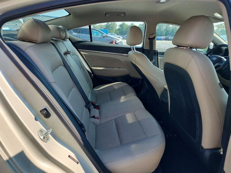 2017 HYUNDAI ELANTRA LIMITED 10