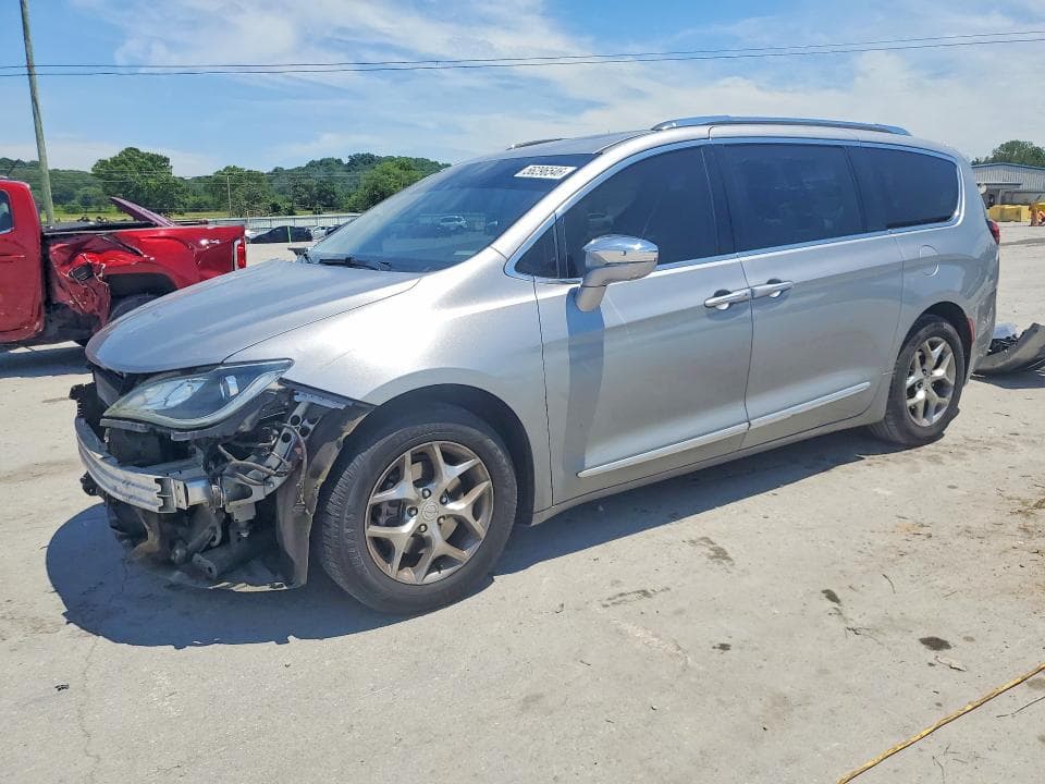 2017 CHRYSLER PACIFICA LIMITED - 1