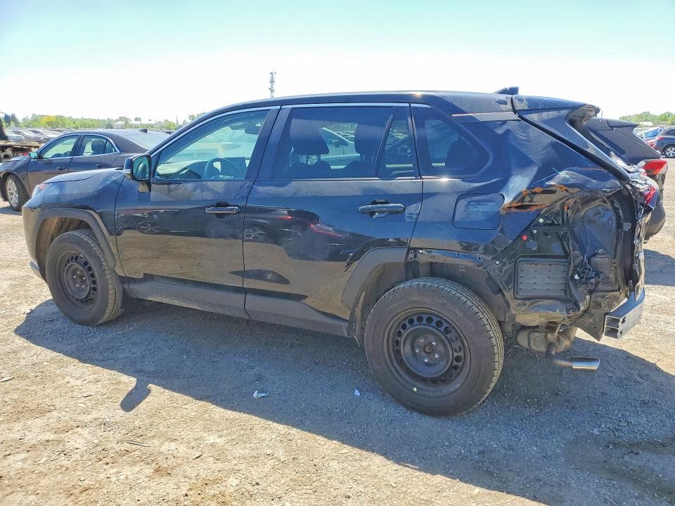 2022 TOYOTA RAV4 LE 2