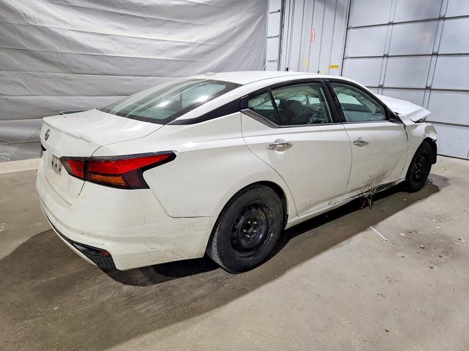 2019 NISSAN ALTIMA S 3