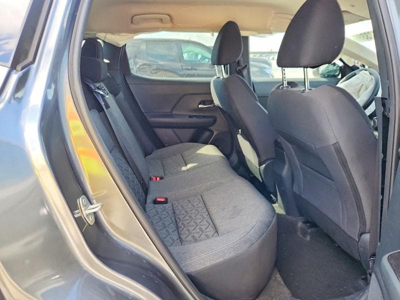 2025 NISSAN KICKS SV 11