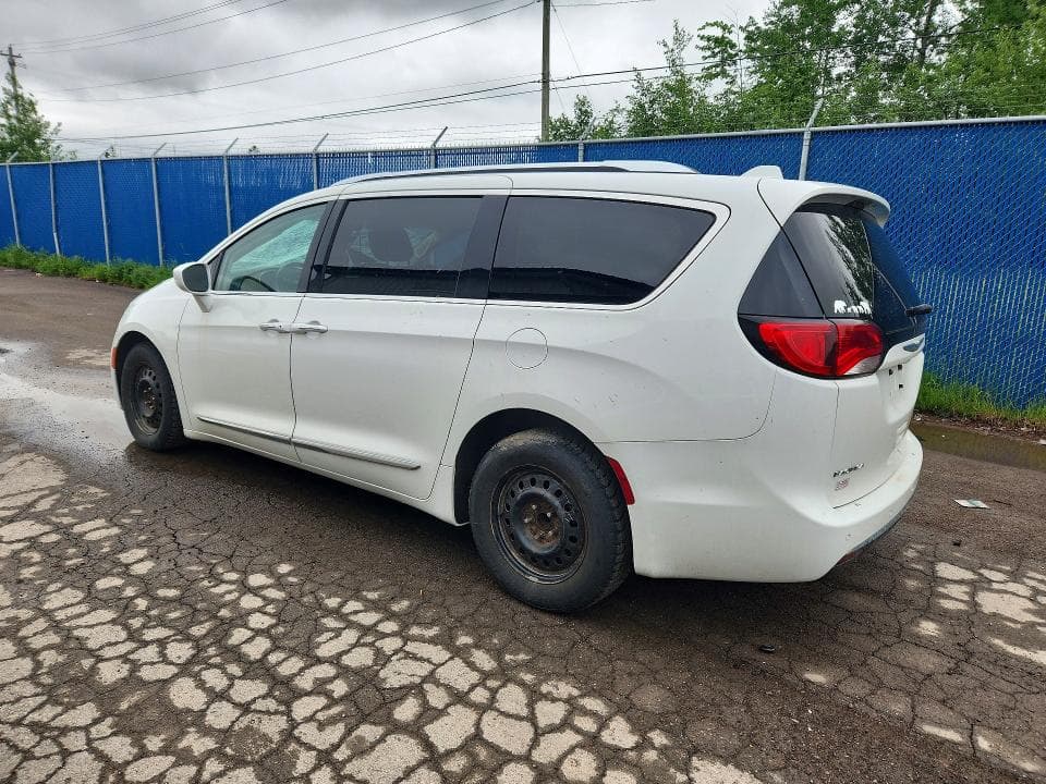 2017 CHRYSLER PACIFICA TOURING L PLUS 2