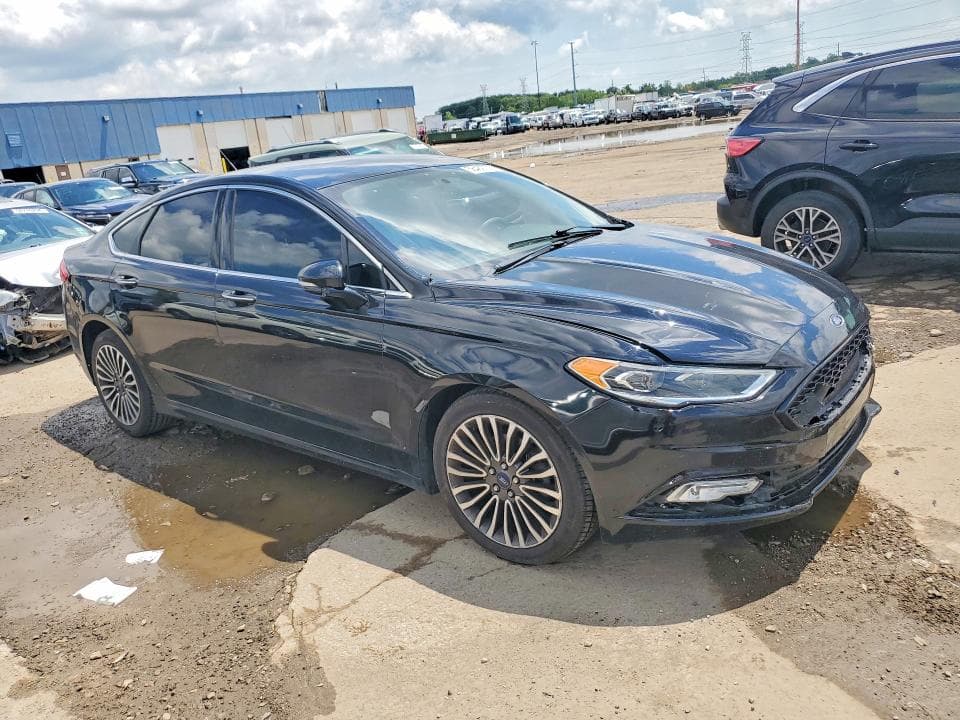2017 FORD FUSION SE 4