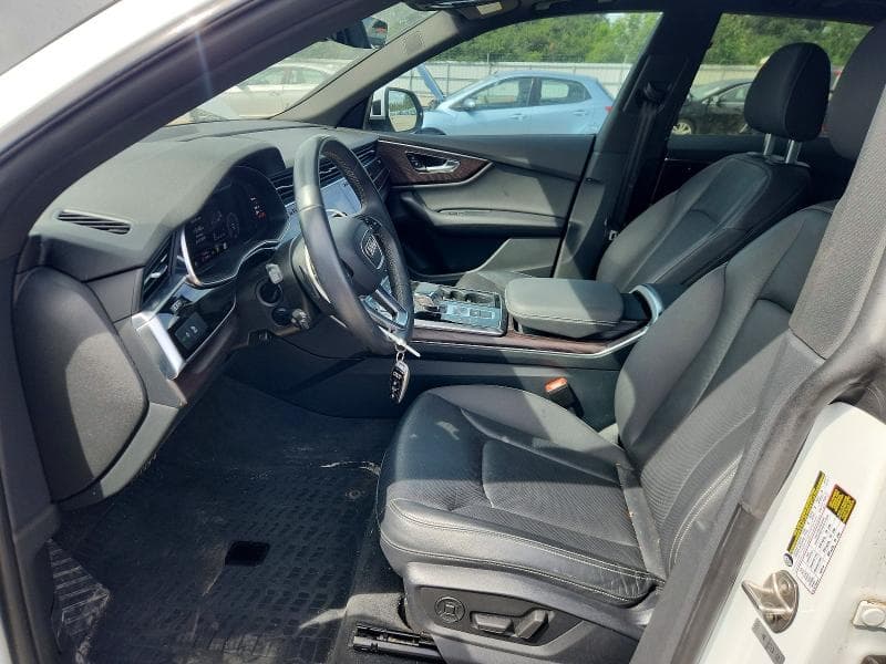 2021 AUDI Q8 PROGRESSIV 7