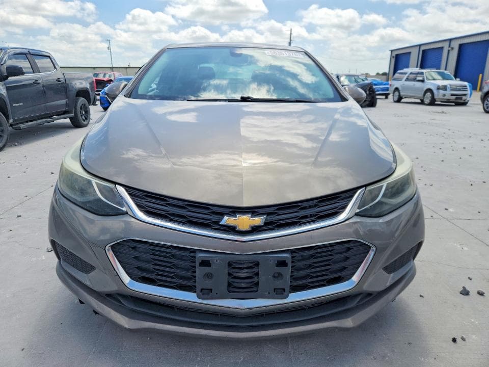 2017 CHEVROLET CRUZE LT 5