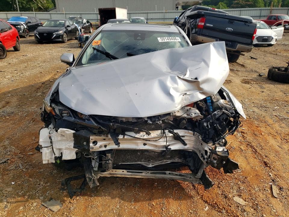 2022 TOYOTA CAMRY SE 5
