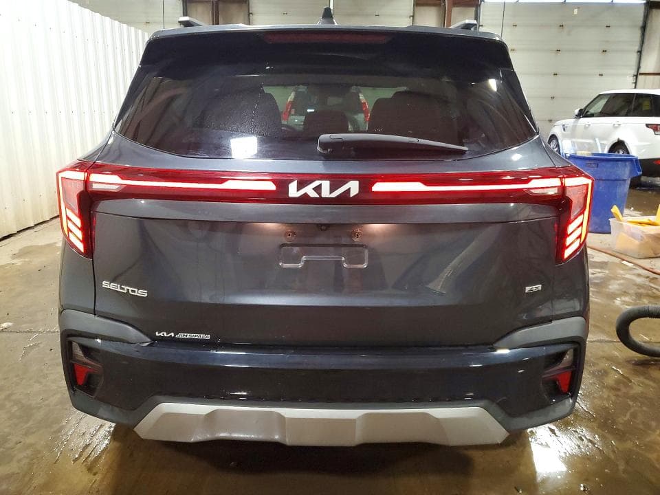 2024 KIA SELTOS EX 6