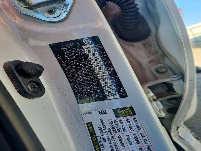 2025 TOYOTA COROLLA SE 12