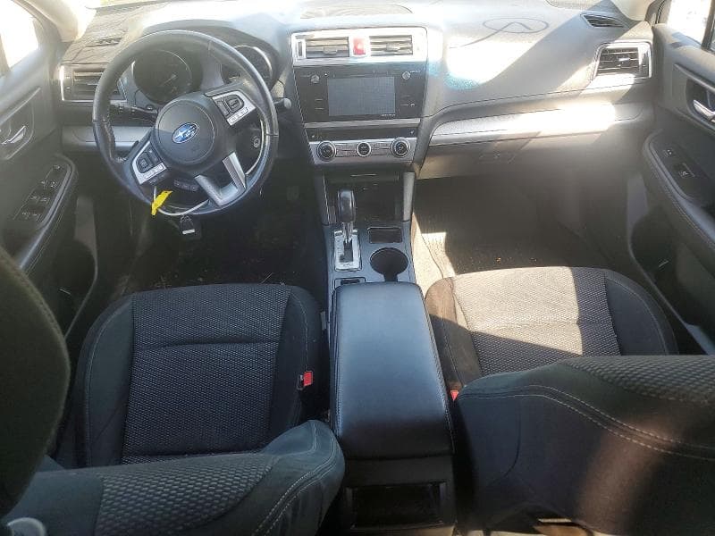 2017 SUBARU OUTBACK 2.5I PREMIUM 8