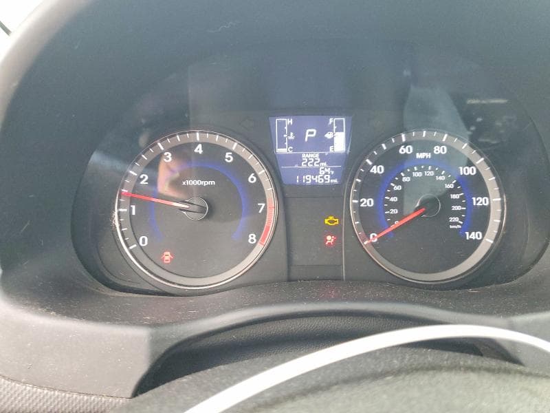 2017 HYUNDAI ACCENT SE 9
