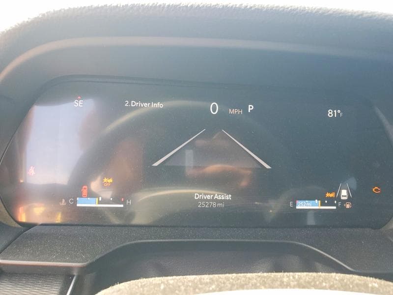 2025 JEEP GRAND CHEROKEE LAREDO 9