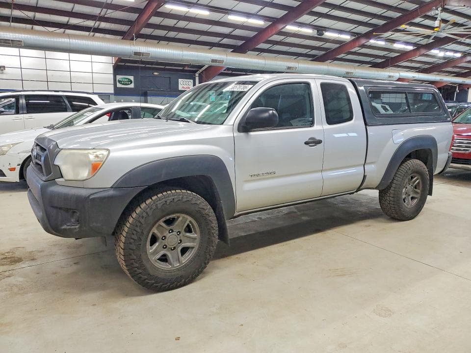 2013 TOYOTA TACOMA V6