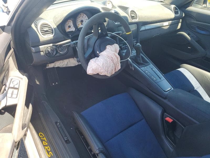 2024 PORSCHE CAYMAN GT4 RS 8