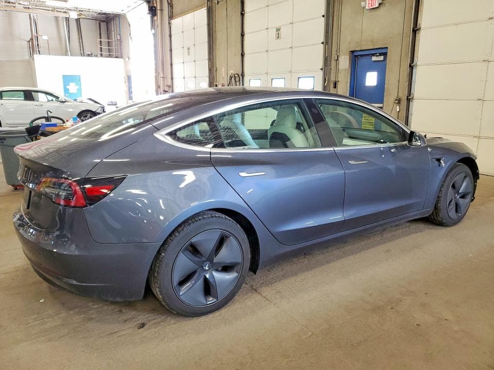 2020 TESLA MODEL 3 3