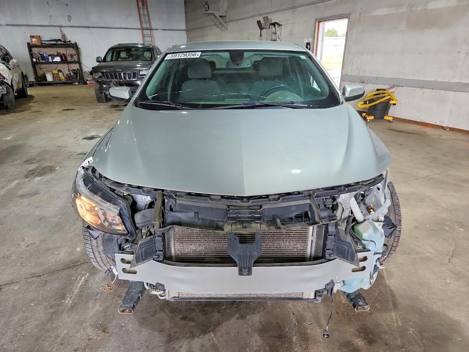 2017 CHEVROLET MALIBU LT 5