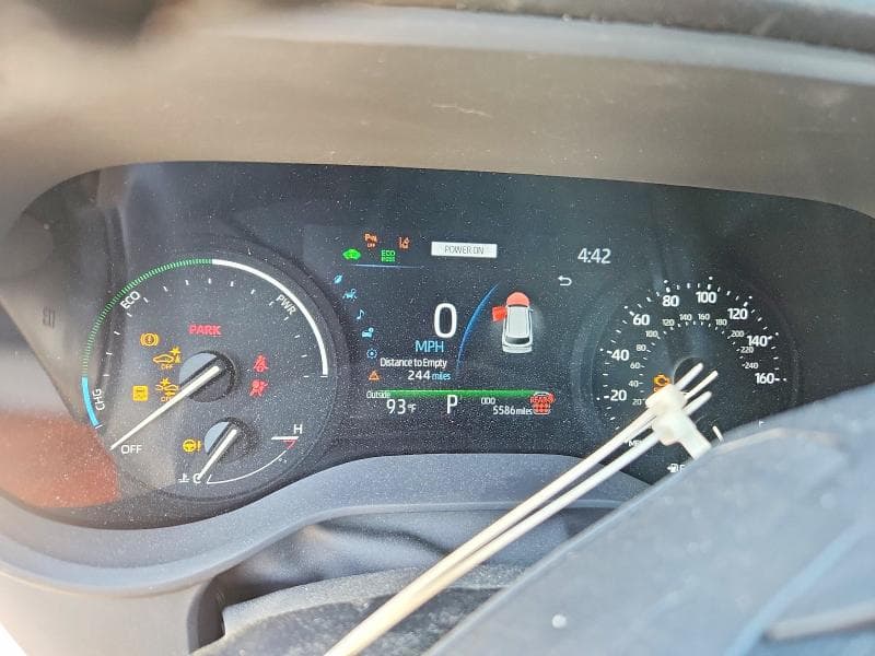 2026 TOYOTA SIENNA XLE 8-PASSENGER 9