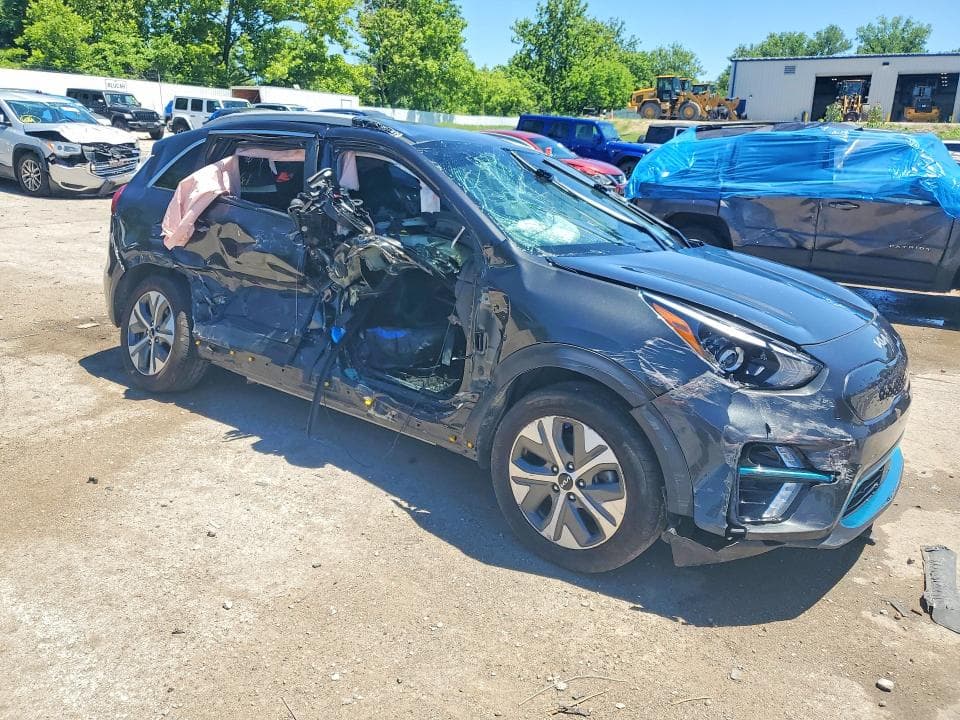 2022 KIA NIRO EV S 4