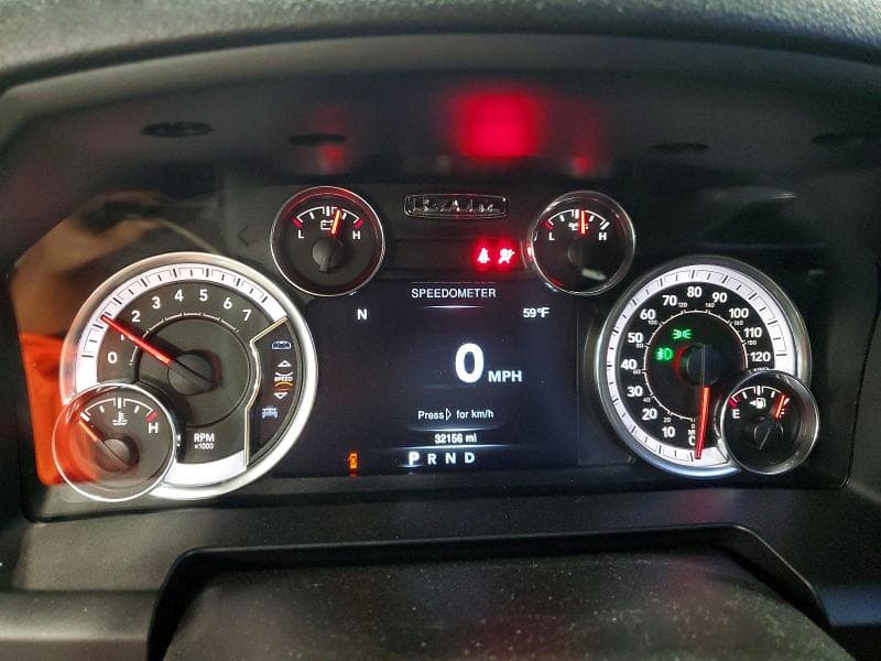 2023 RAM 1500 CLASSIC SLT 9