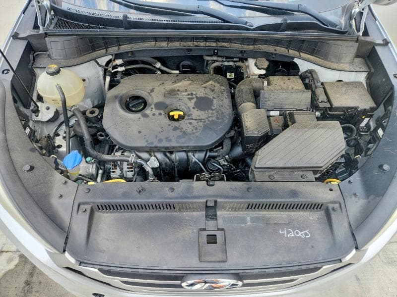 2017 HYUNDAI TUCSON SE 11