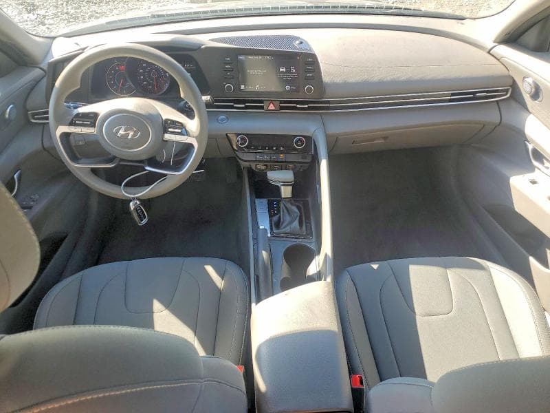 2022 HYUNDAI ELANTRA SEL 8