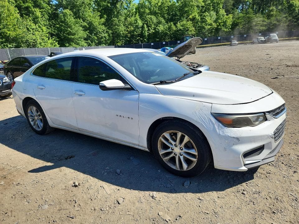 2017 CHEVROLET MALIBU LT 4