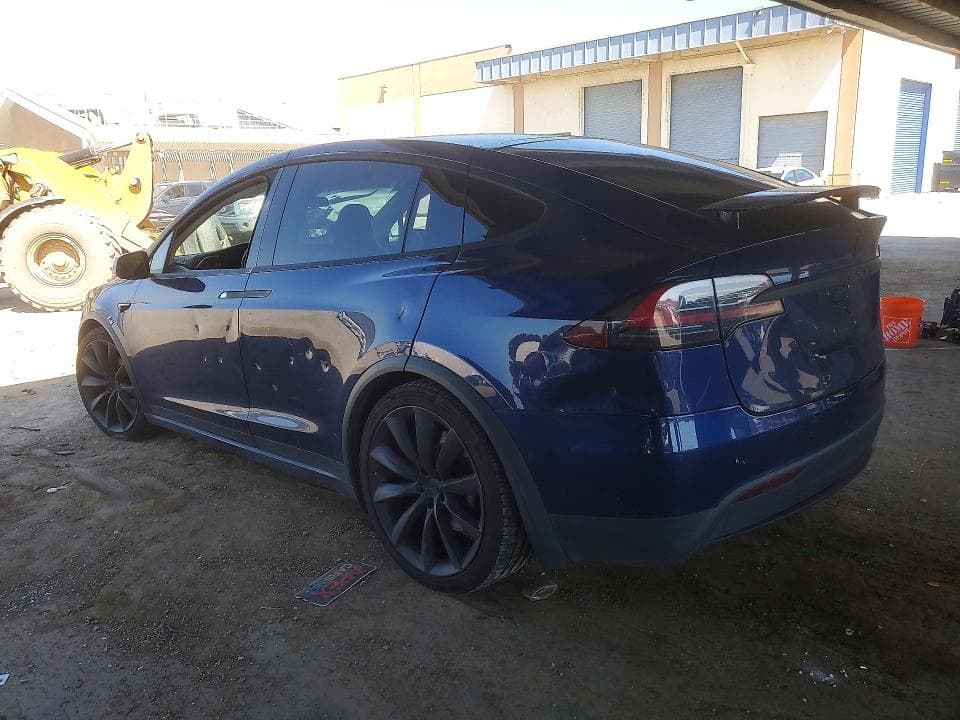2017 TESLA MODEL X 2