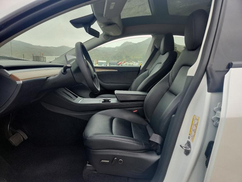 2024 TESLA MODEL Y 7