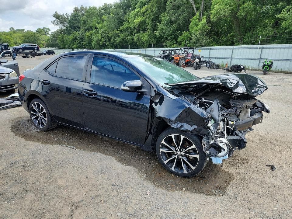 2019 TOYOTA COROLLA SE 4