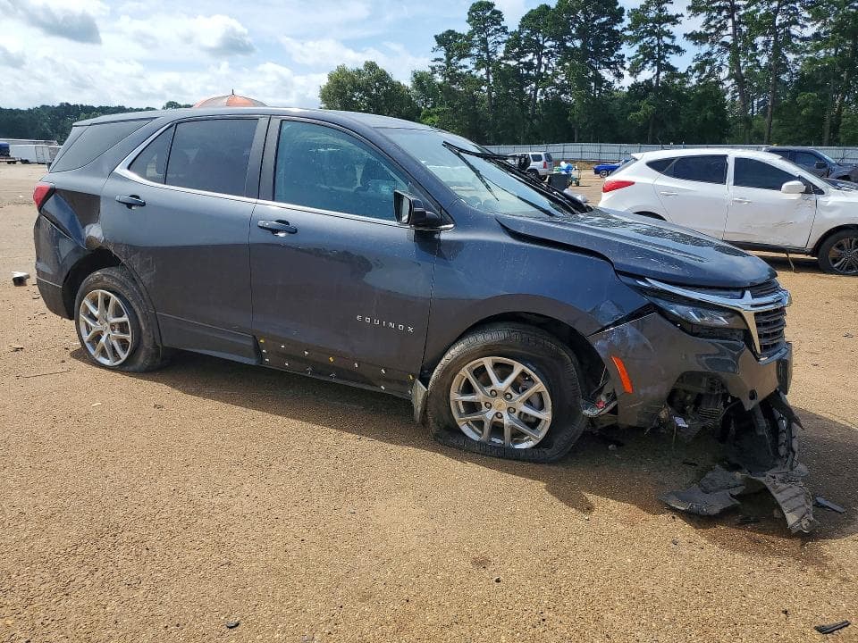 2022 CHEVROLET EQUINOX LT 4