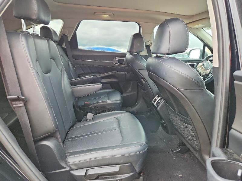 2021 KIA SORENTO SX 11
