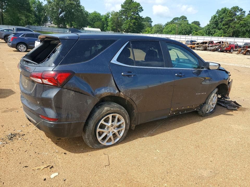 2022 CHEVROLET EQUINOX LT 3