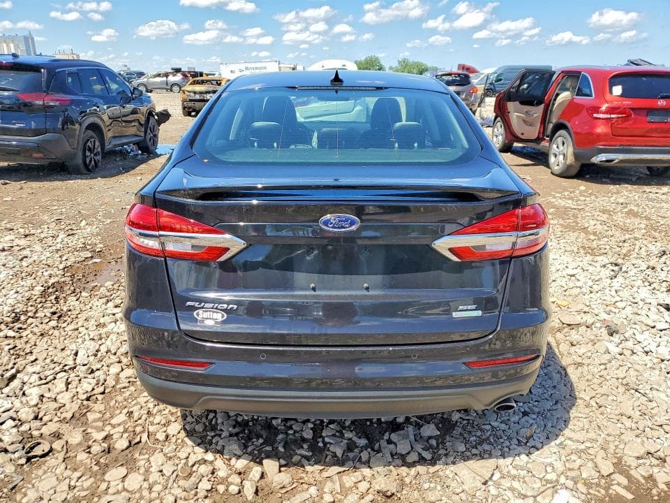 2019 FORD FUSION SE 6