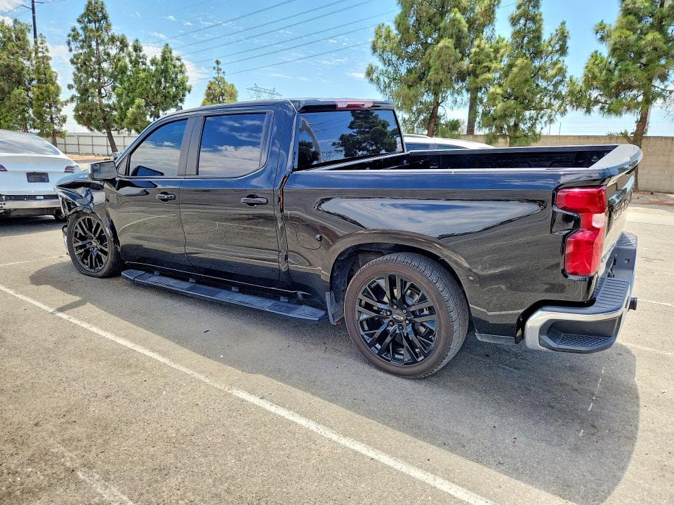2022 CHEVROLET SILVERADO C1500 LT 2