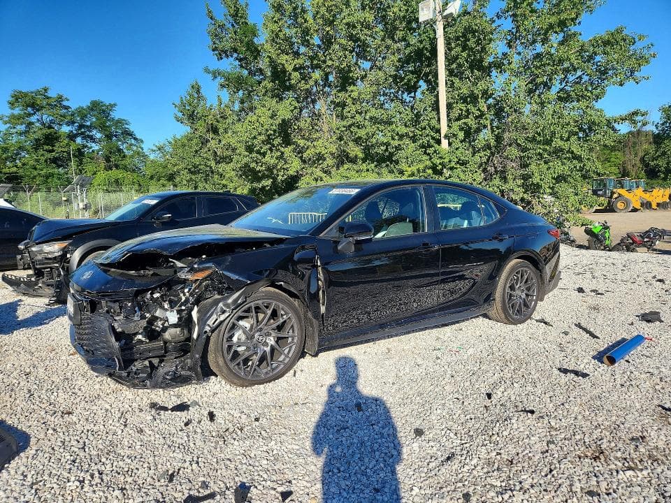 2026 TOYOTA CAMRY SE - 1