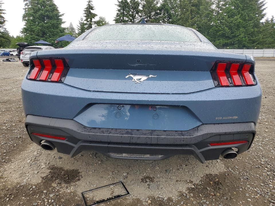 2025 FORD MUSTANG 6