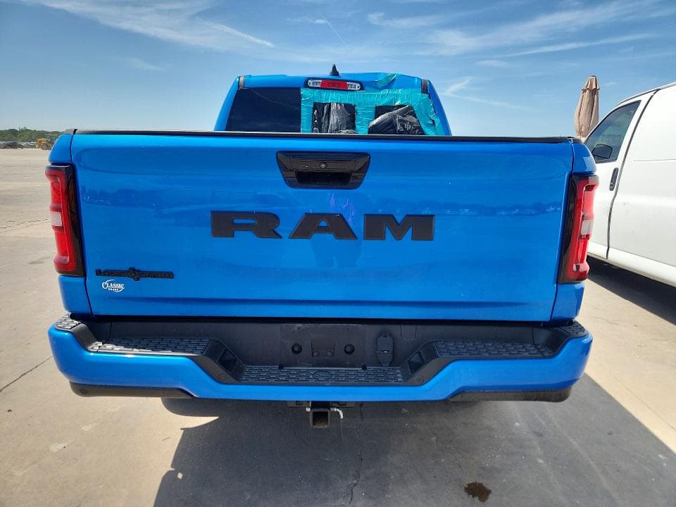 2025 RAM 1500 6