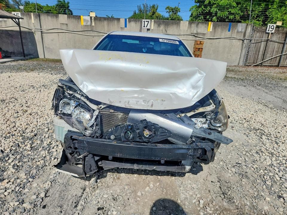 2017 TOYOTA CAMRY SE 5