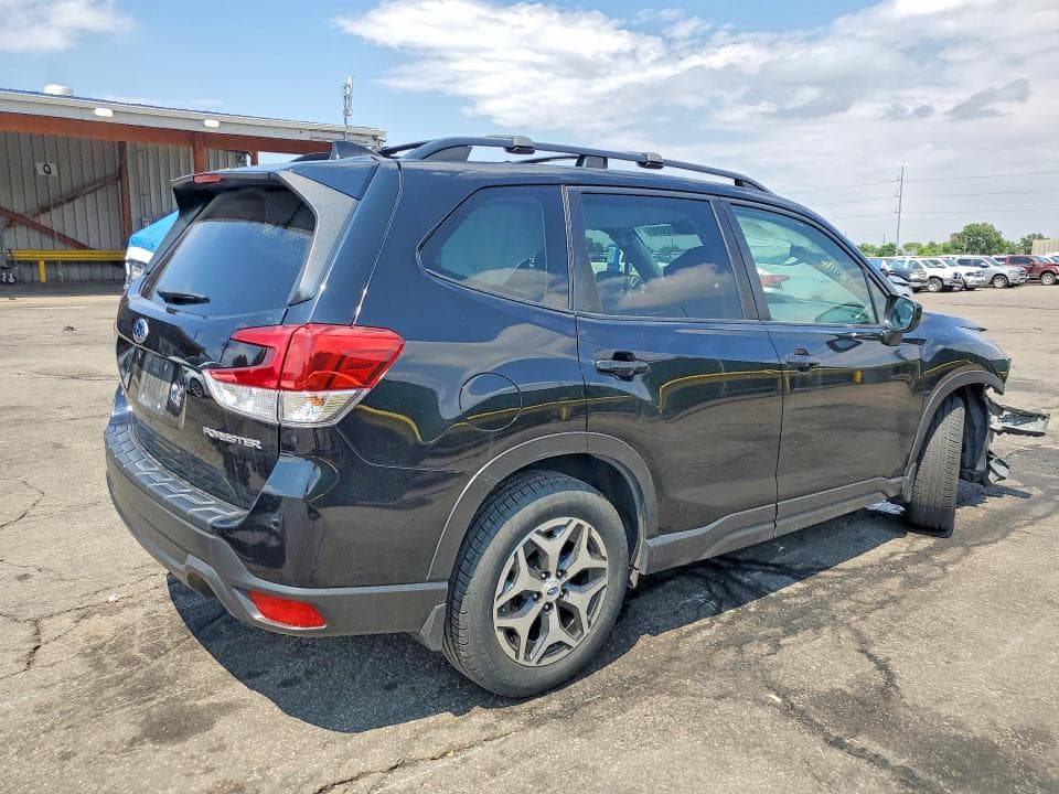 2020 SUBARU FORESTER PREMIUM 3