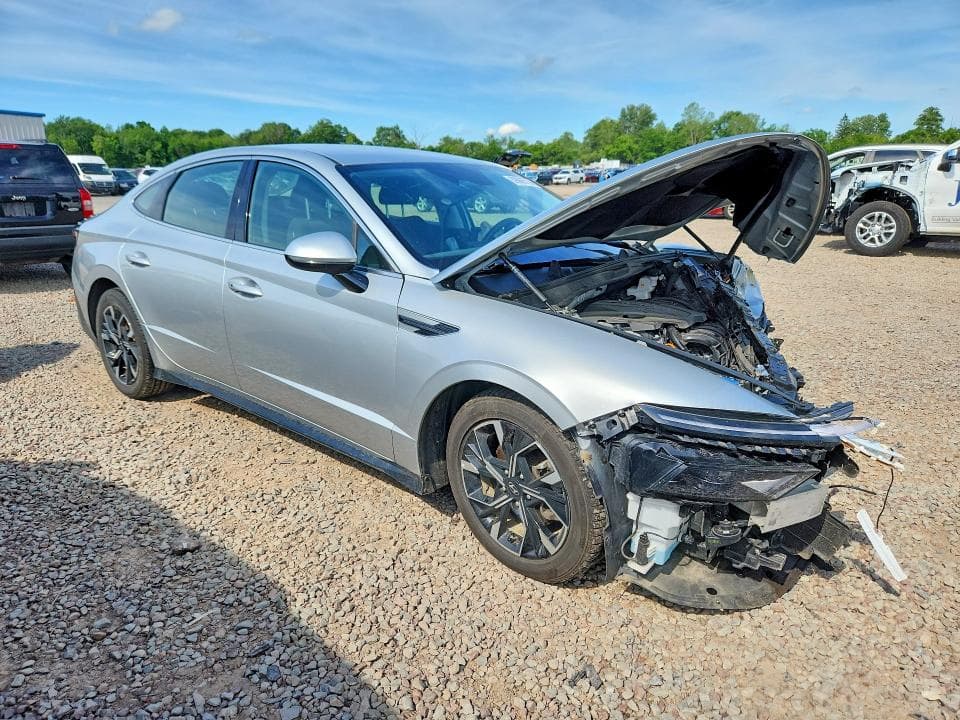 2025 HYUNDAI SONATA SEL 4