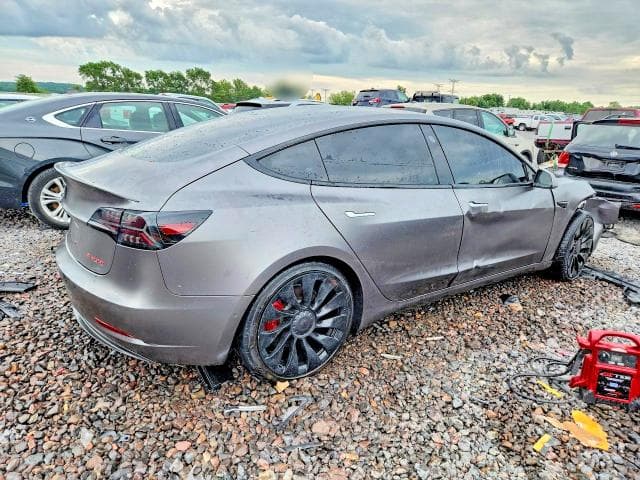 2018 TESLA MODEL 3 3