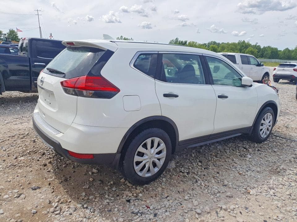2017 NISSAN ROGUE S 3