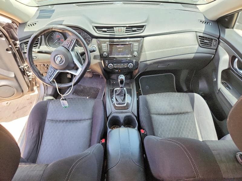 2018 NISSAN ROGUE SV 8