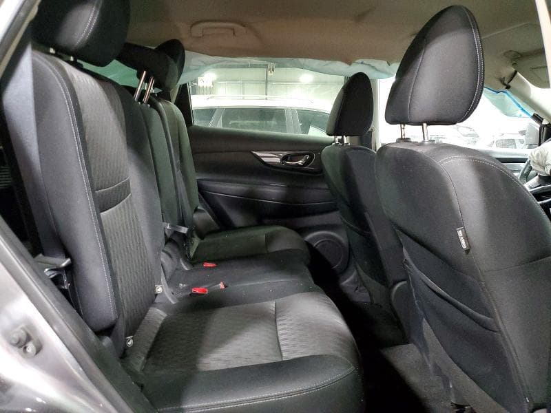2017 NISSAN ROGUE SV 11