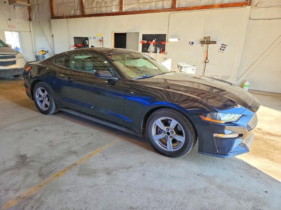 2021 FORD MUSTANG 4