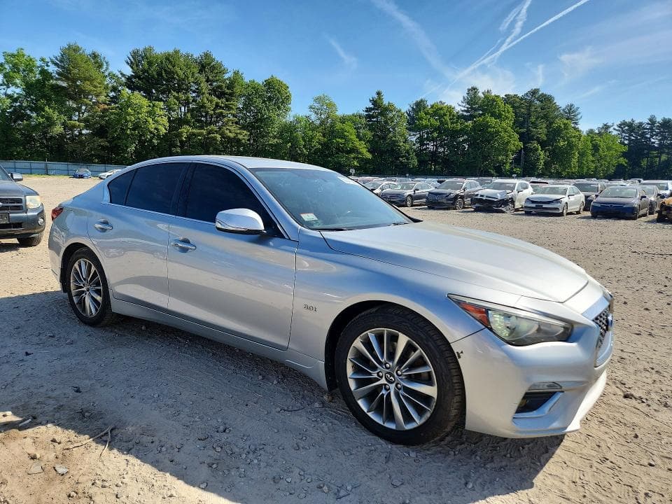2018 INFINITI Q50 3.0T LUXE 4