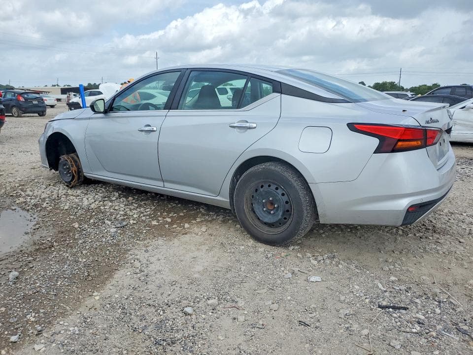 2024 NISSAN ALTIMA S 2
