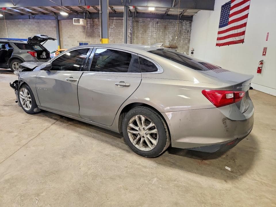 2018 CHEVROLET MALIBU LT 2