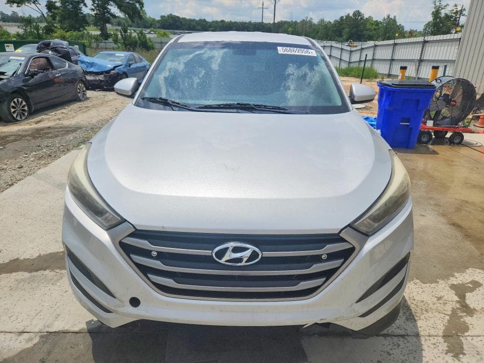 2017 HYUNDAI TUCSON SE 5