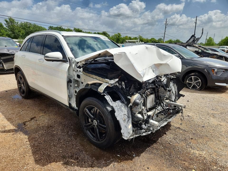 2020 MERCEDES-BENZ GLC 300 4